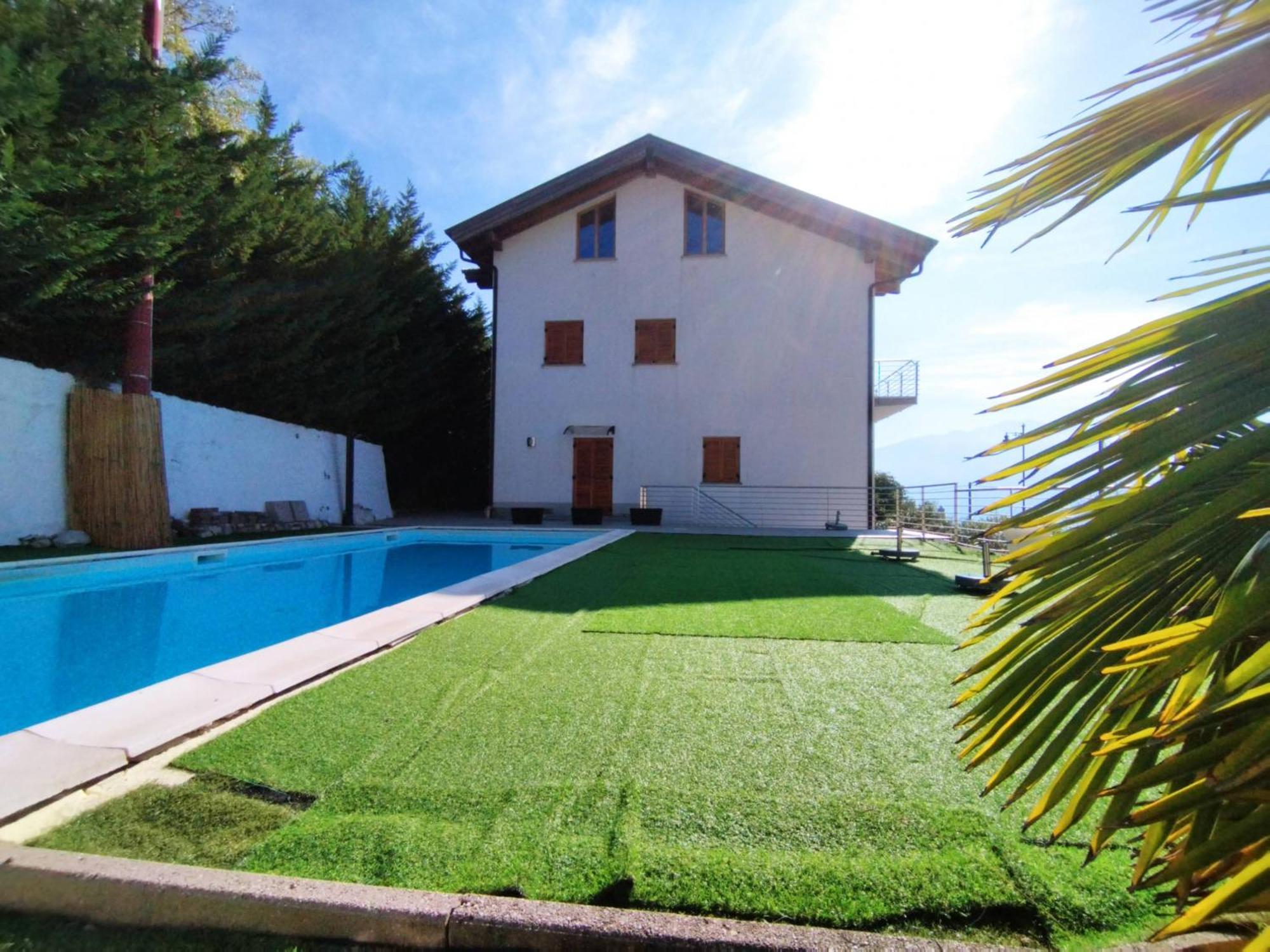 Infinity View Garda Lake Tenno Exterior photo